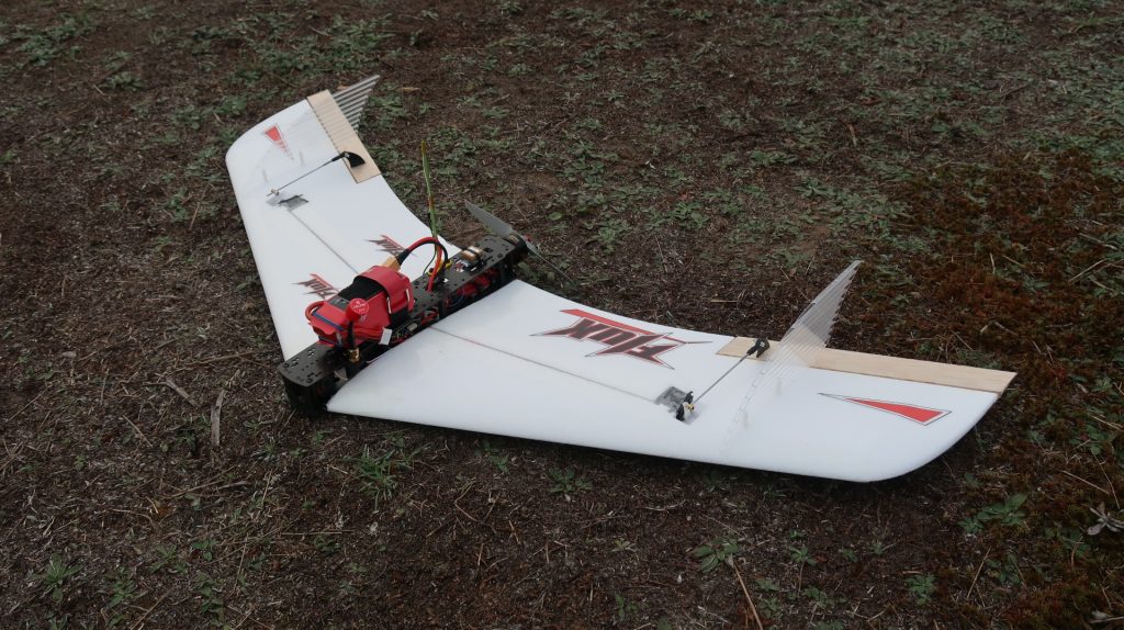 Freestyle FPV flying wing