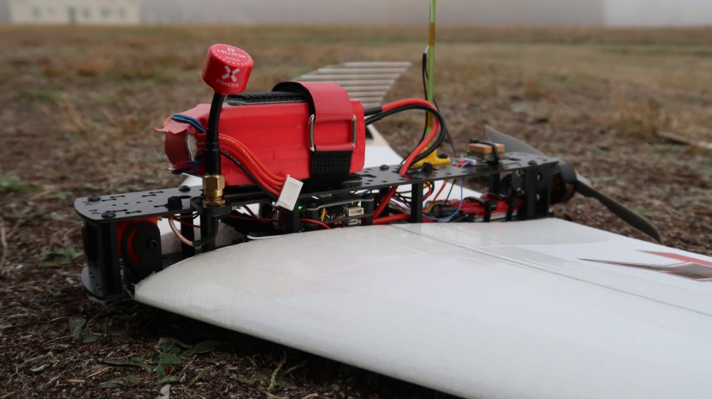 Freestyle FPV flying wing