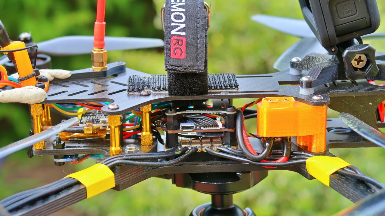 The best 7-inch quadcopter frame - Pirx Seven - side view